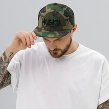 Load image into Gallery viewer, Husky Clothing - Snapback