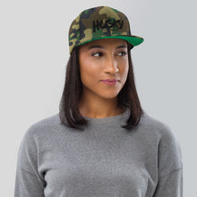 Load image into Gallery viewer, Husky Clothing - Snapback